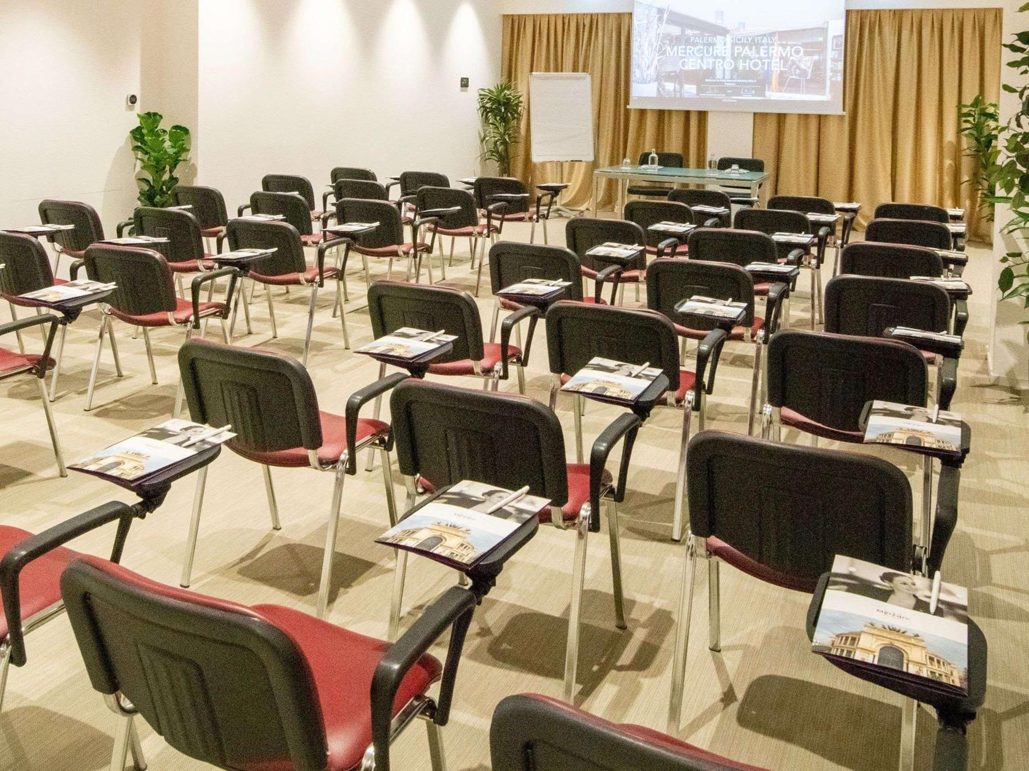 Mercure Centro 4*