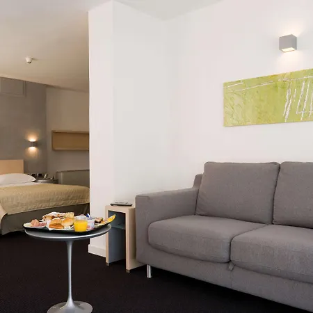 Mercure Palermo Centro Exterior photo